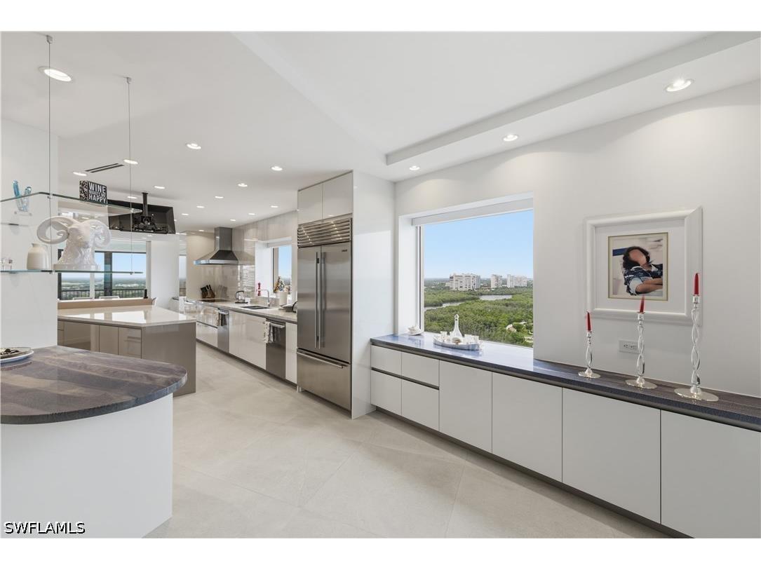8665 Bay Colony Drive #2001 Naples FL 34108 226022514 image17