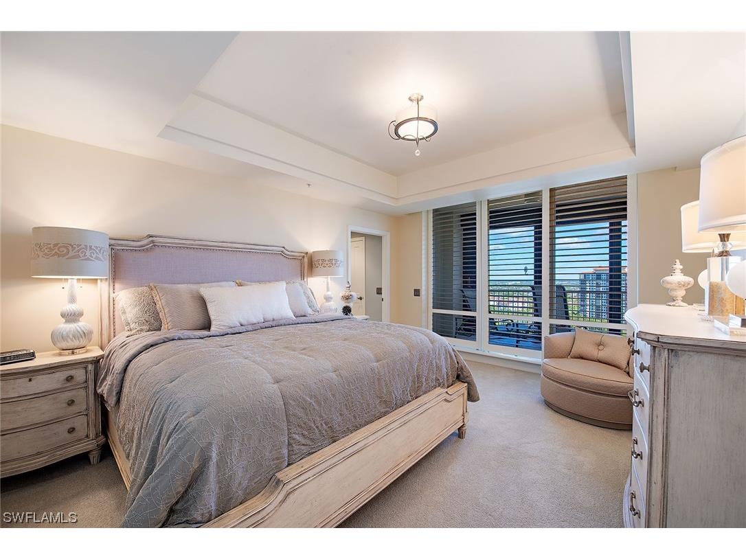 8665 Bay Colony Drive #2002 Naples FL 34108 224013649 image10