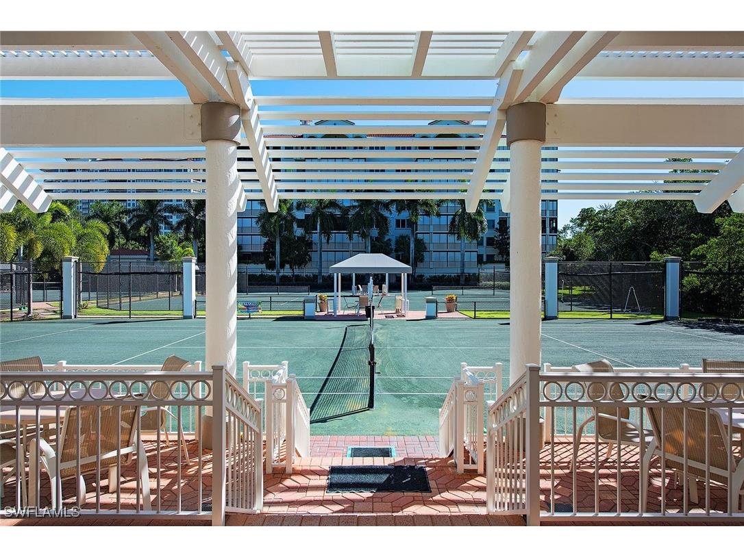 8665 Bay Colony Drive #2002 Naples FL 34108 224013649 image20