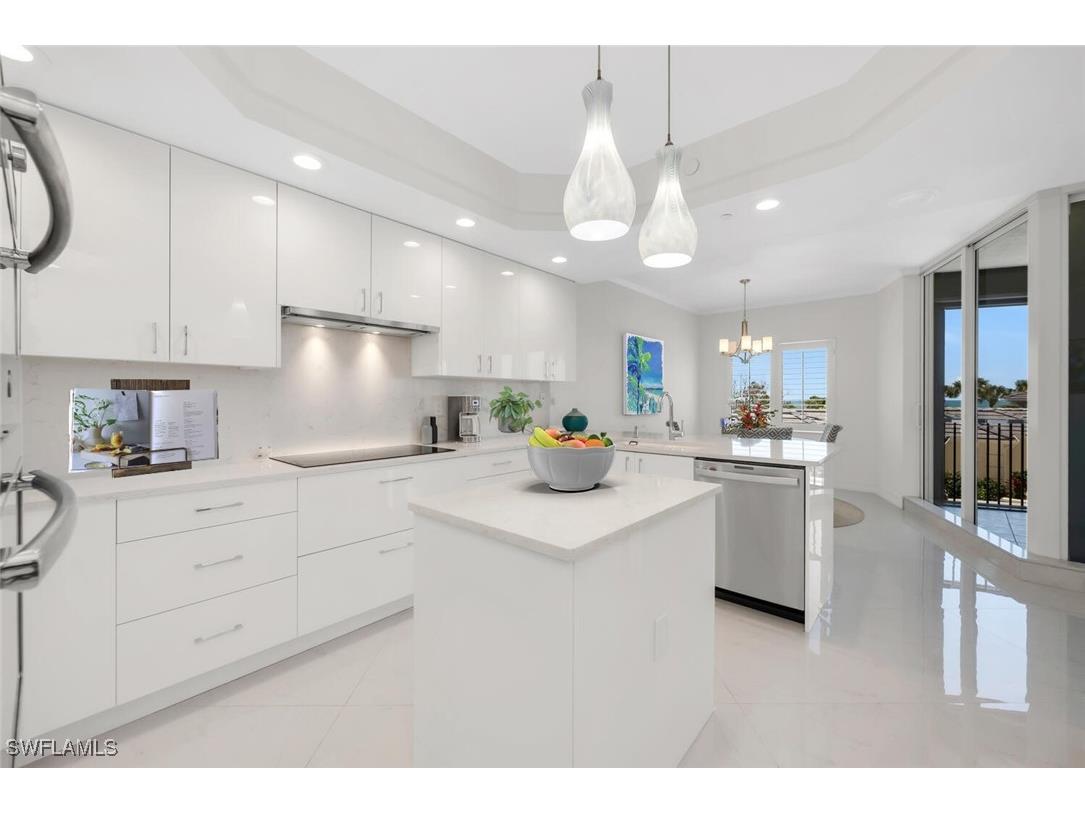 8665 Bay Colony Drive #202 Naples FL 34108 225068282 image5