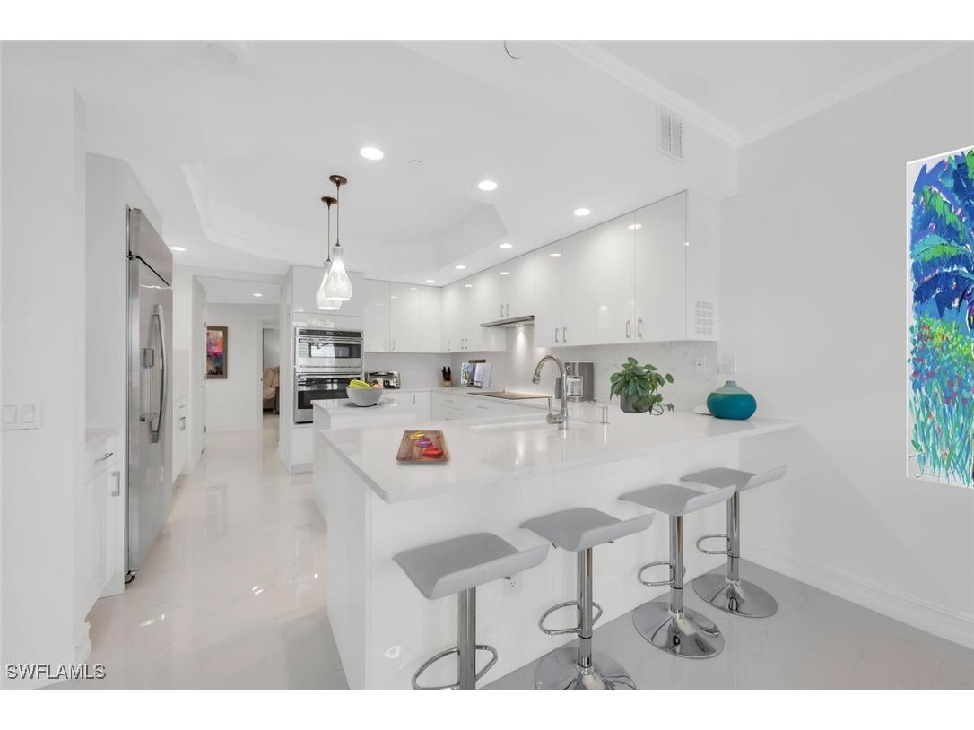 8665 Bay Colony Drive #202 Naples FL 34108 225068282 image6