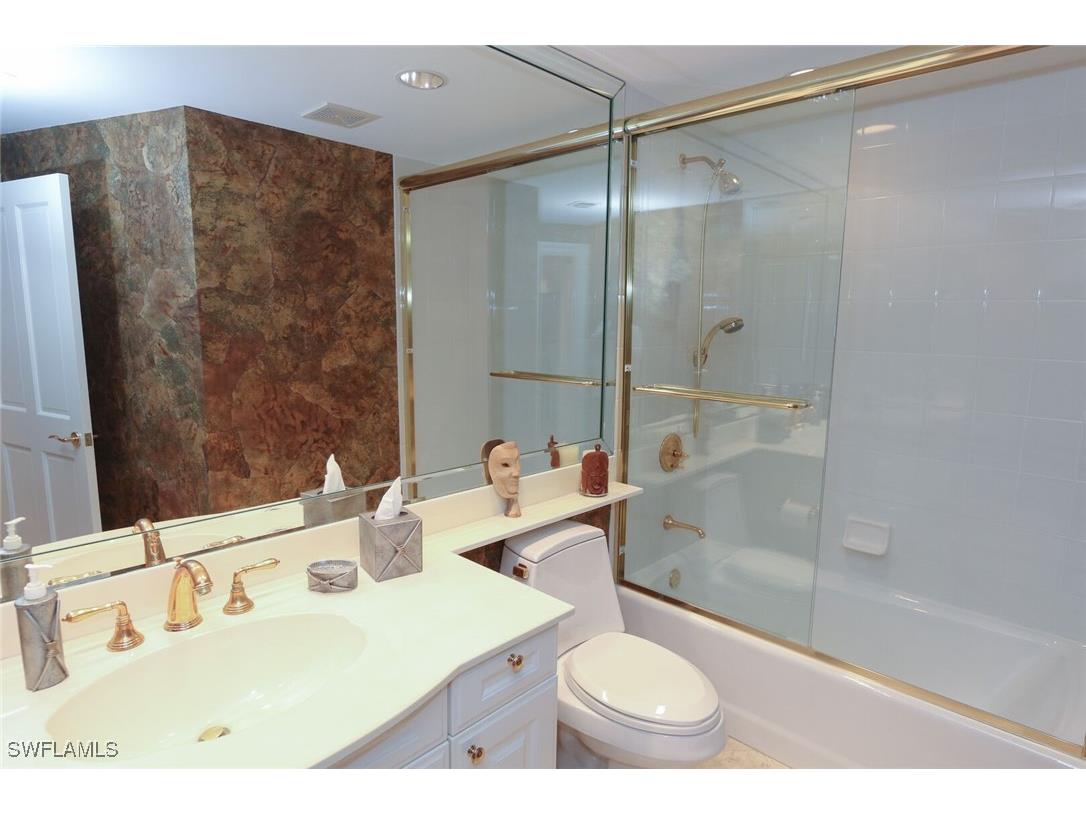 8665 Bay Colony Drive #901 Naples FL 34108 226004530 image25