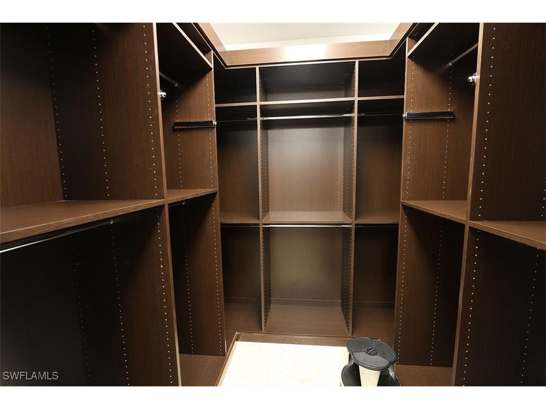 8665 Bay Colony Drive #901 Naples FL 34108 226004537 image19