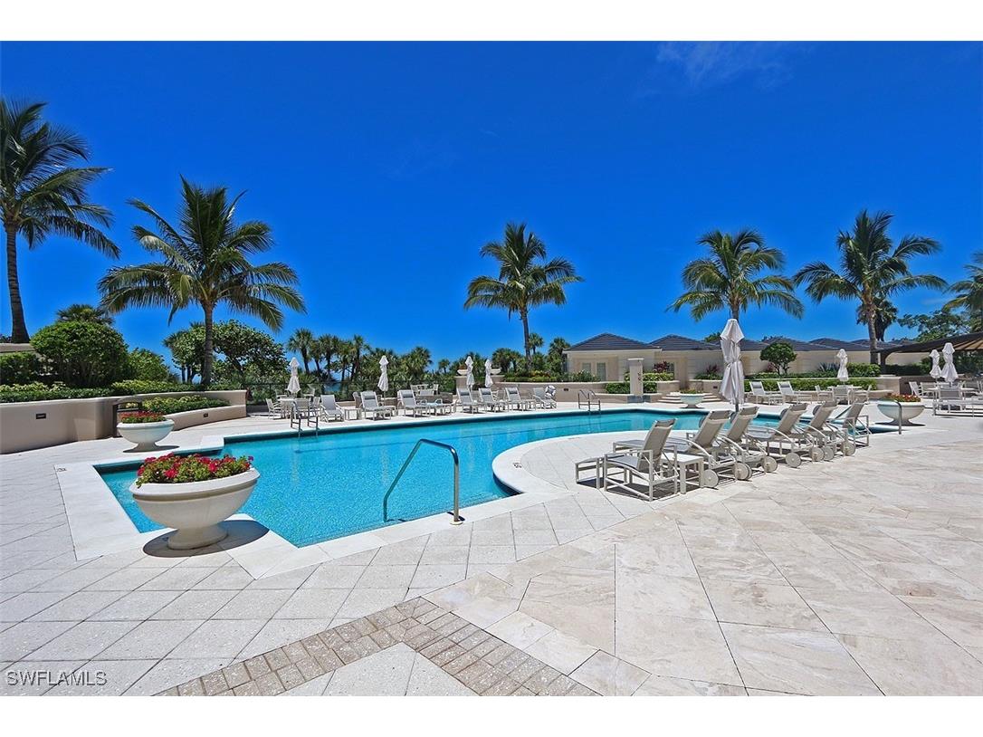 8665 Bay Colony Drive #901 Naples FL 34108 226004537 image40