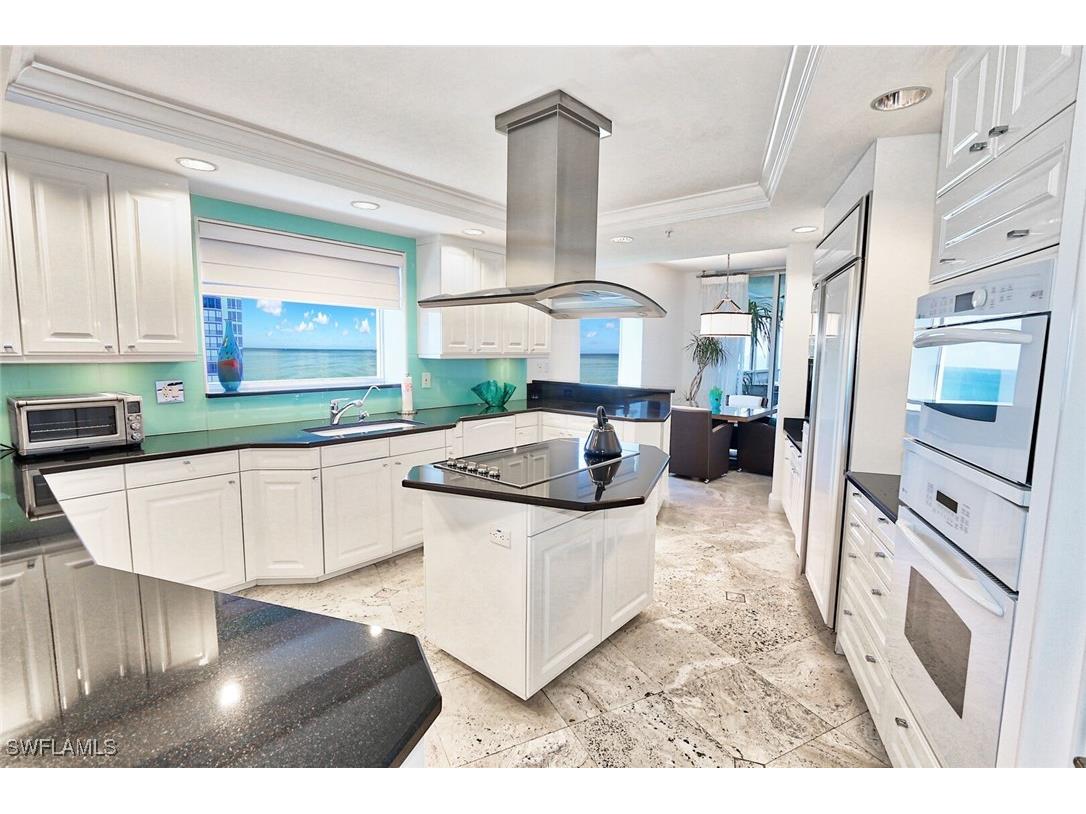 8665 Bay Colony Drive #901 Naples FL 34108 226004537 image6