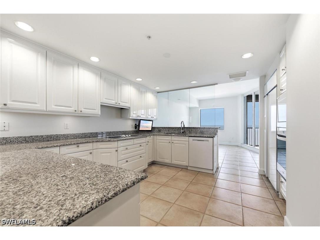 8665 Bay Colony Drive #PH 2003 Naples FL 34108 225082845 image17