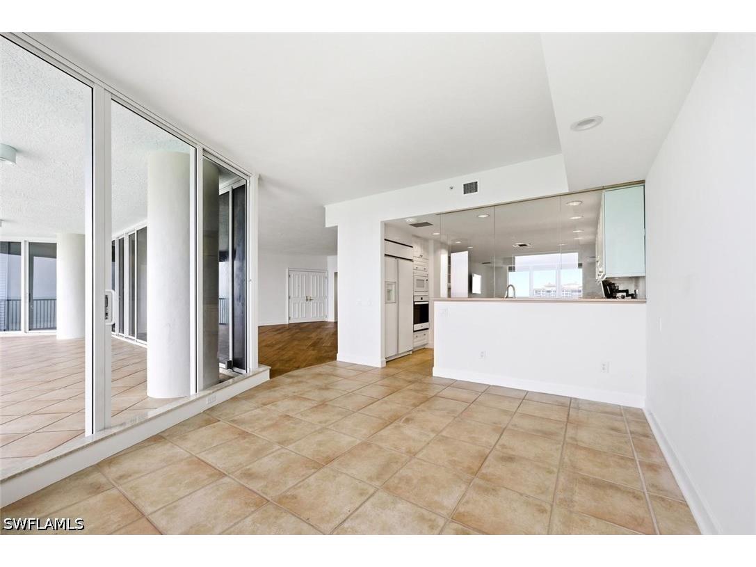8665 Bay Colony Drive #PH 2003 Naples FL 34108 225082845 image20
