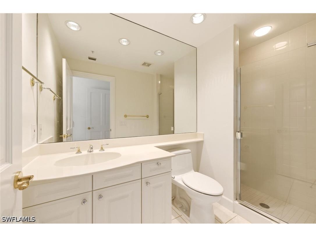 8665 Bay Colony Drive #PH 2003 Naples FL 34108 225082845 image33