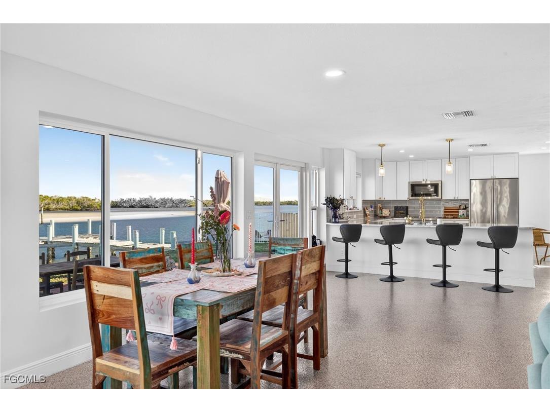 867 Oak Street Fort Myers Beach FL 33931 2026004899 image13