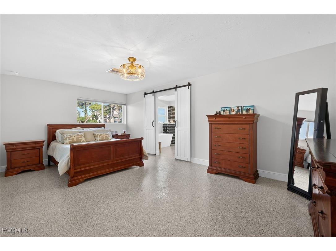 867 Oak Street Fort Myers Beach FL 33931 2026004899 image24