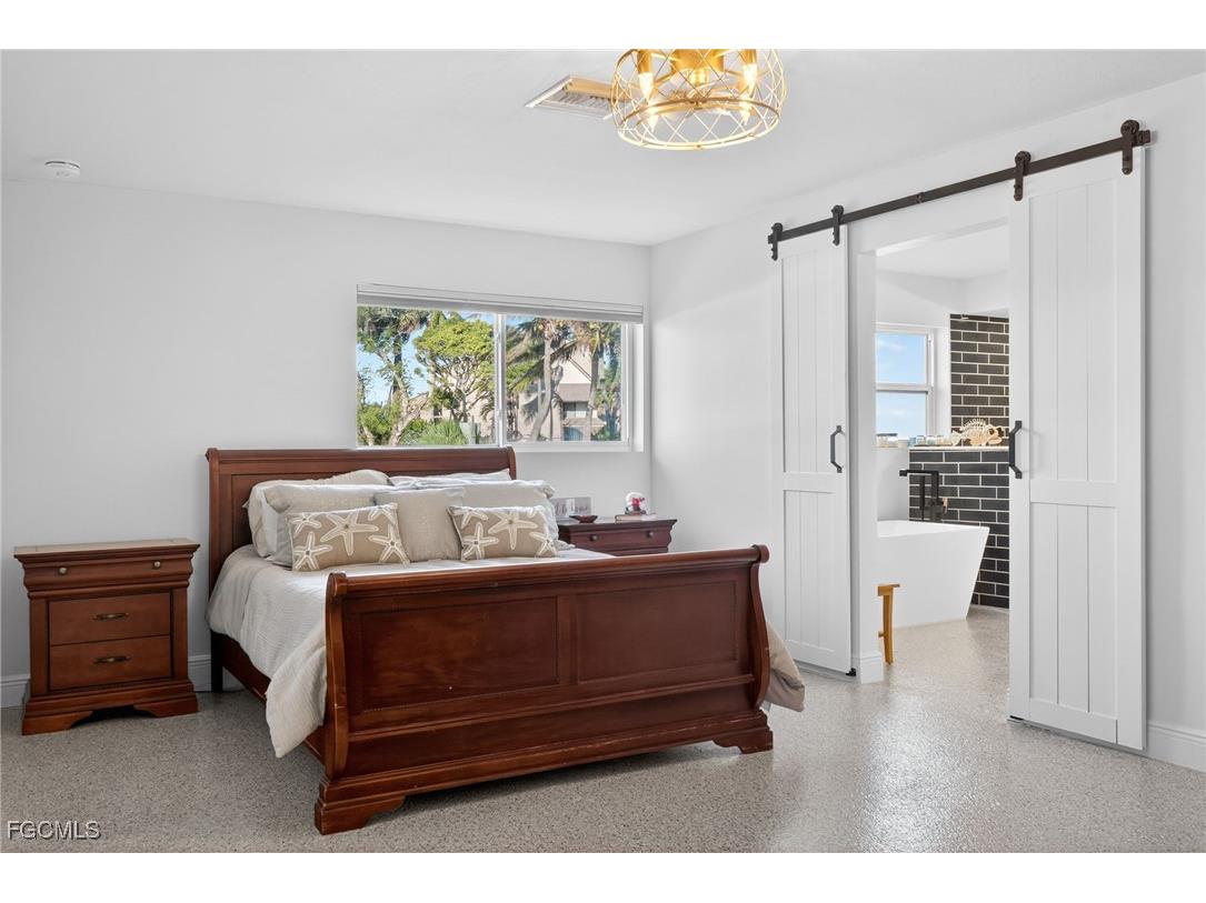 867 Oak Street Fort Myers Beach FL 33931 2026004899 image25