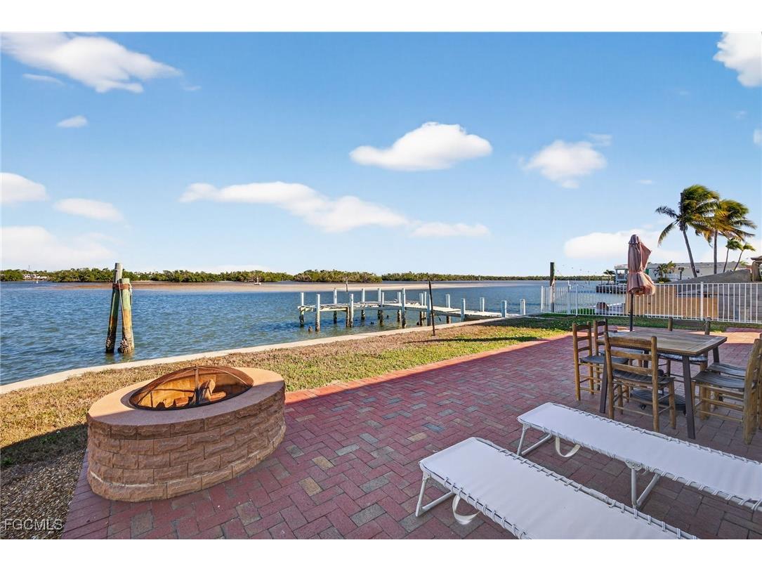 867 Oak Street Fort Myers Beach FL 33931 2026004899 image39