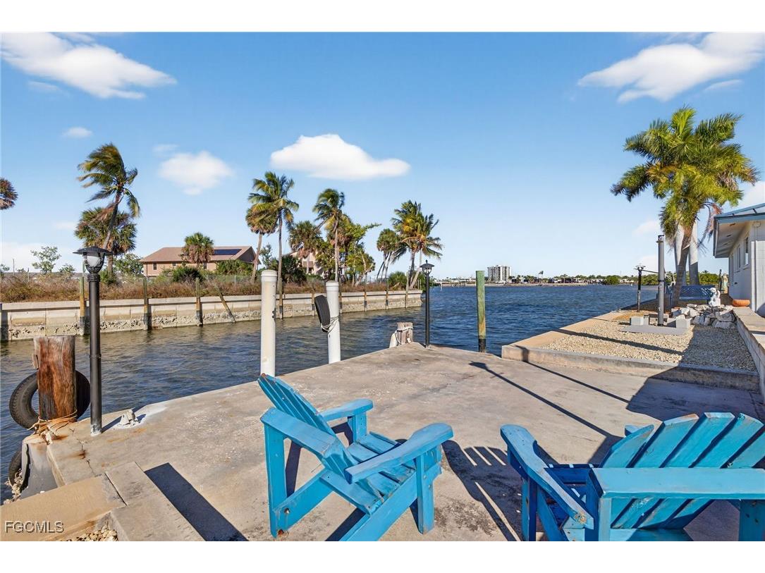 867 Oak Street Fort Myers Beach FL 33931 2026004899 image41