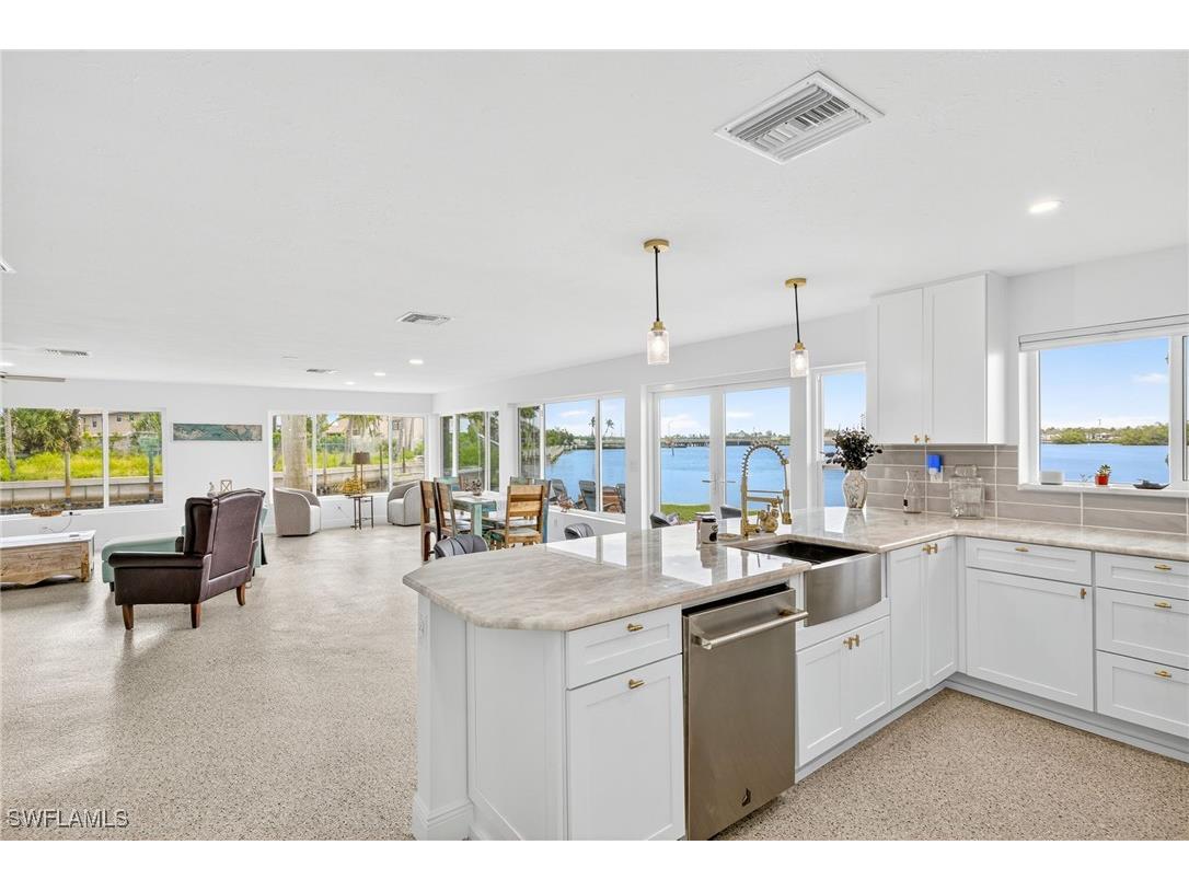 867 Oak Street Fort Myers Beach FL 33931 225059366 image14