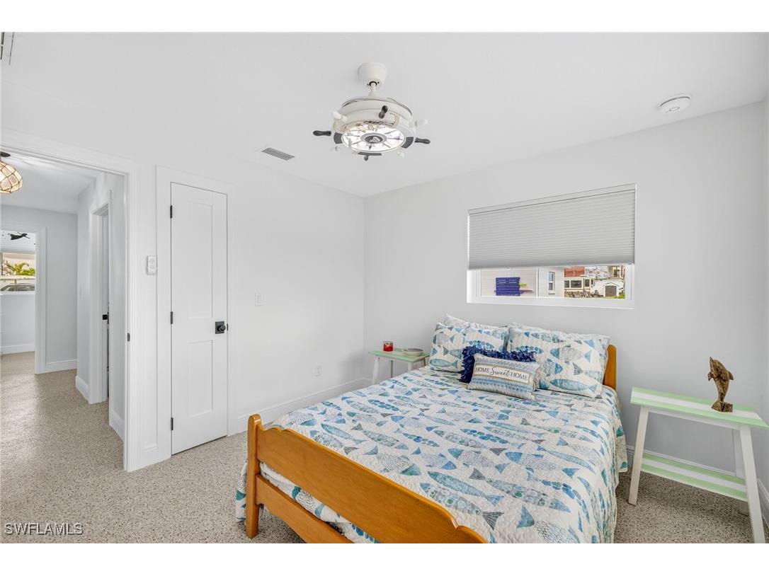 867 Oak Street Fort Myers Beach FL 33931 225059366 image23