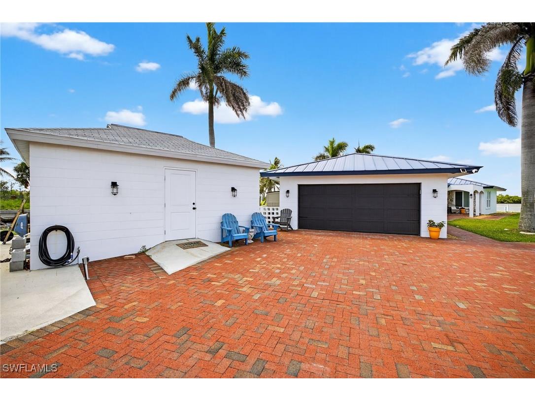 867 Oak Street Fort Myers Beach FL 33931 225059366 image5