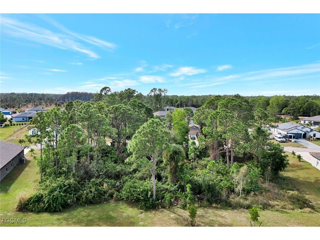 867 Youngreen Drive Fort Myers FL 33913 2025024125 image5