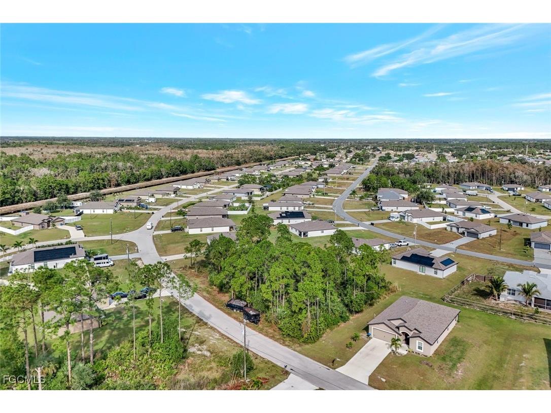 867 Youngreen Drive Fort Myers FL 33913 2025024125 image7