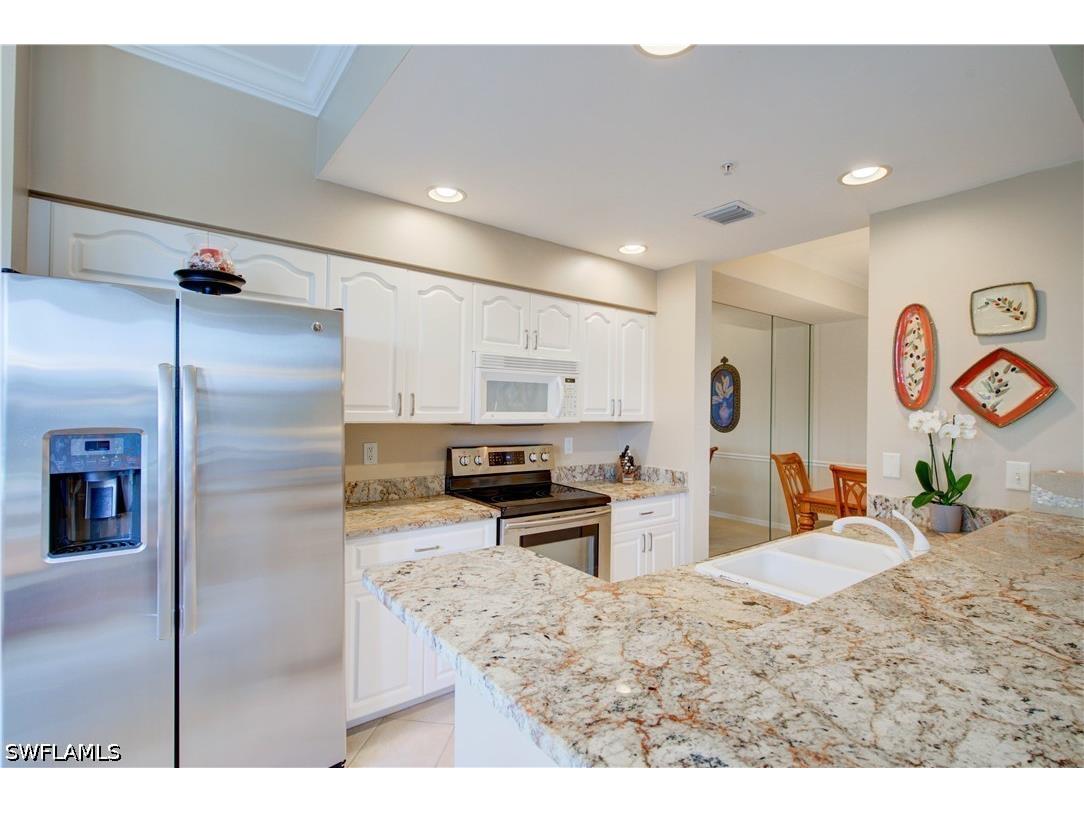 8670 Cedar Hammock Circle #232 Naples FL 34112 226015584 image2