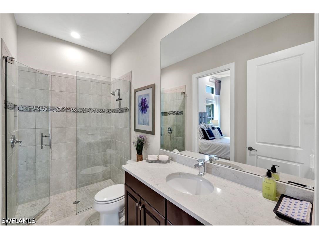 8675 Amour Court Naples FL 34119 226016907 image27