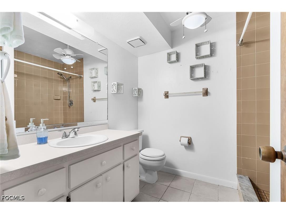 8677 Whispering Pines Drive Saint James City FL 33956 2026014958 image14