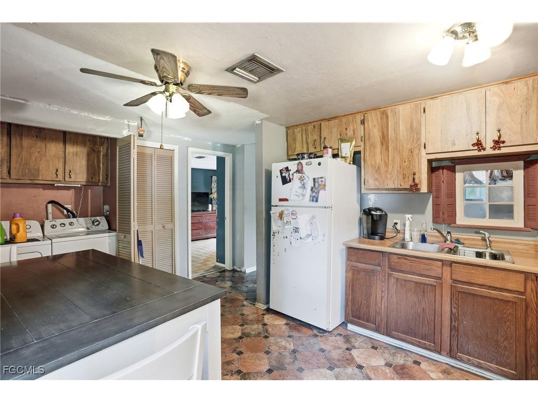 868 Avalon Avenue Labelle FL 33935 2025017479 image11