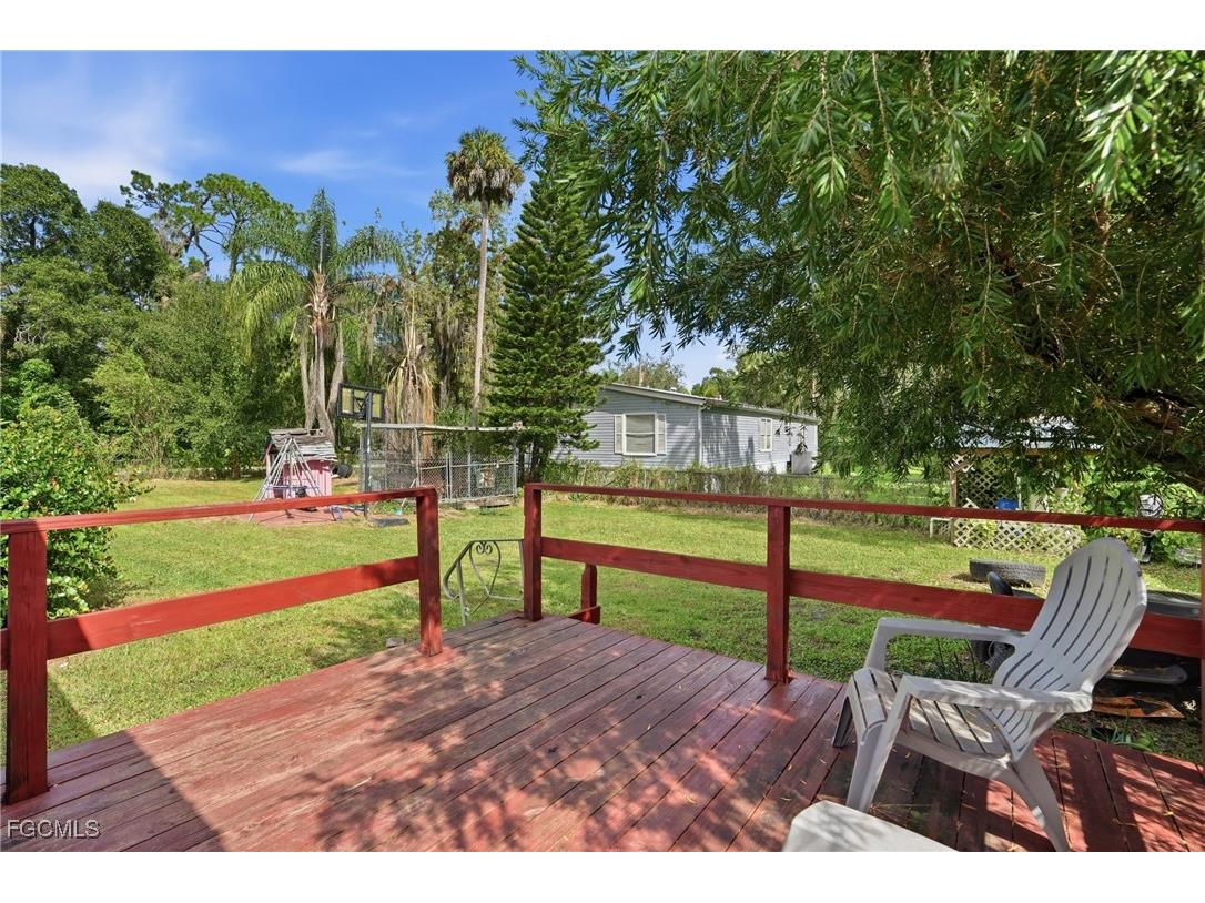 868 Avalon Avenue Labelle FL 33935 2025017479 image23