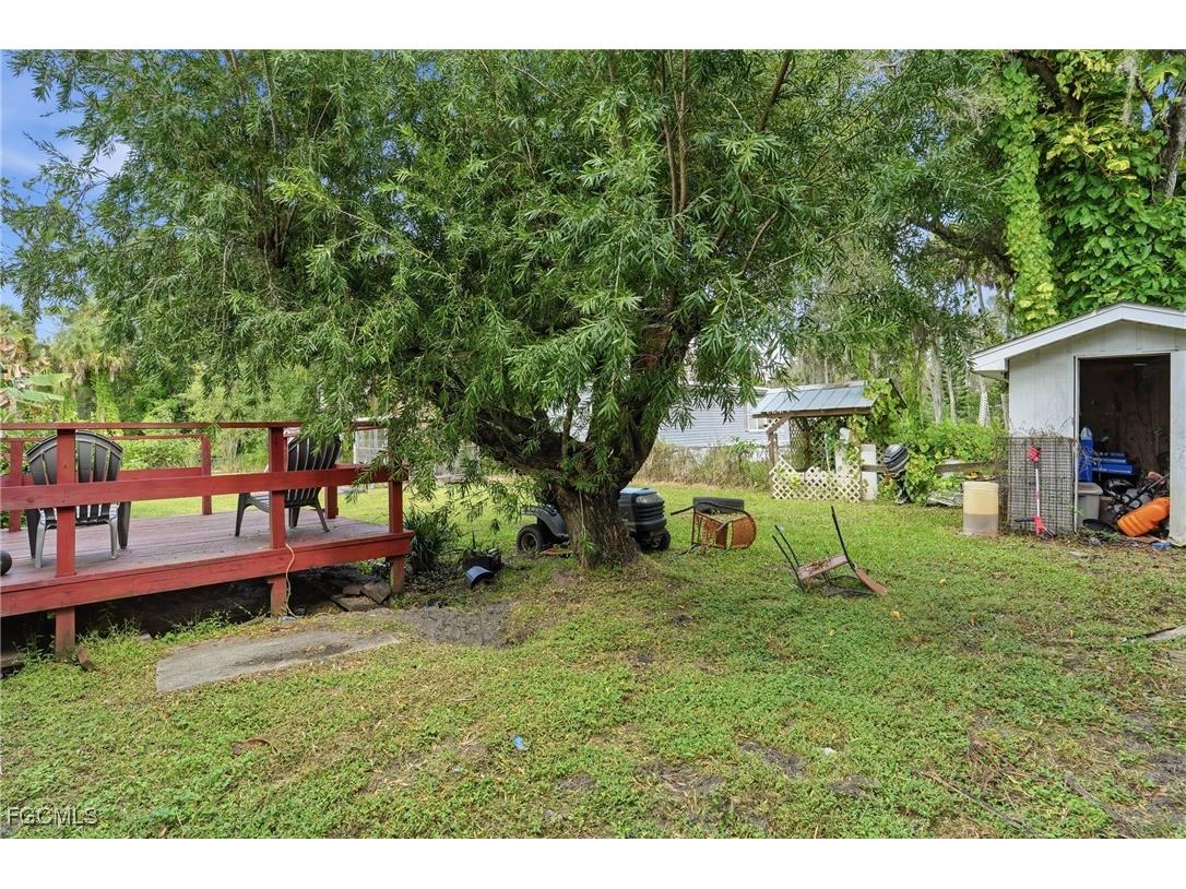 868 Avalon Avenue Labelle FL 33935 2025017479 image25