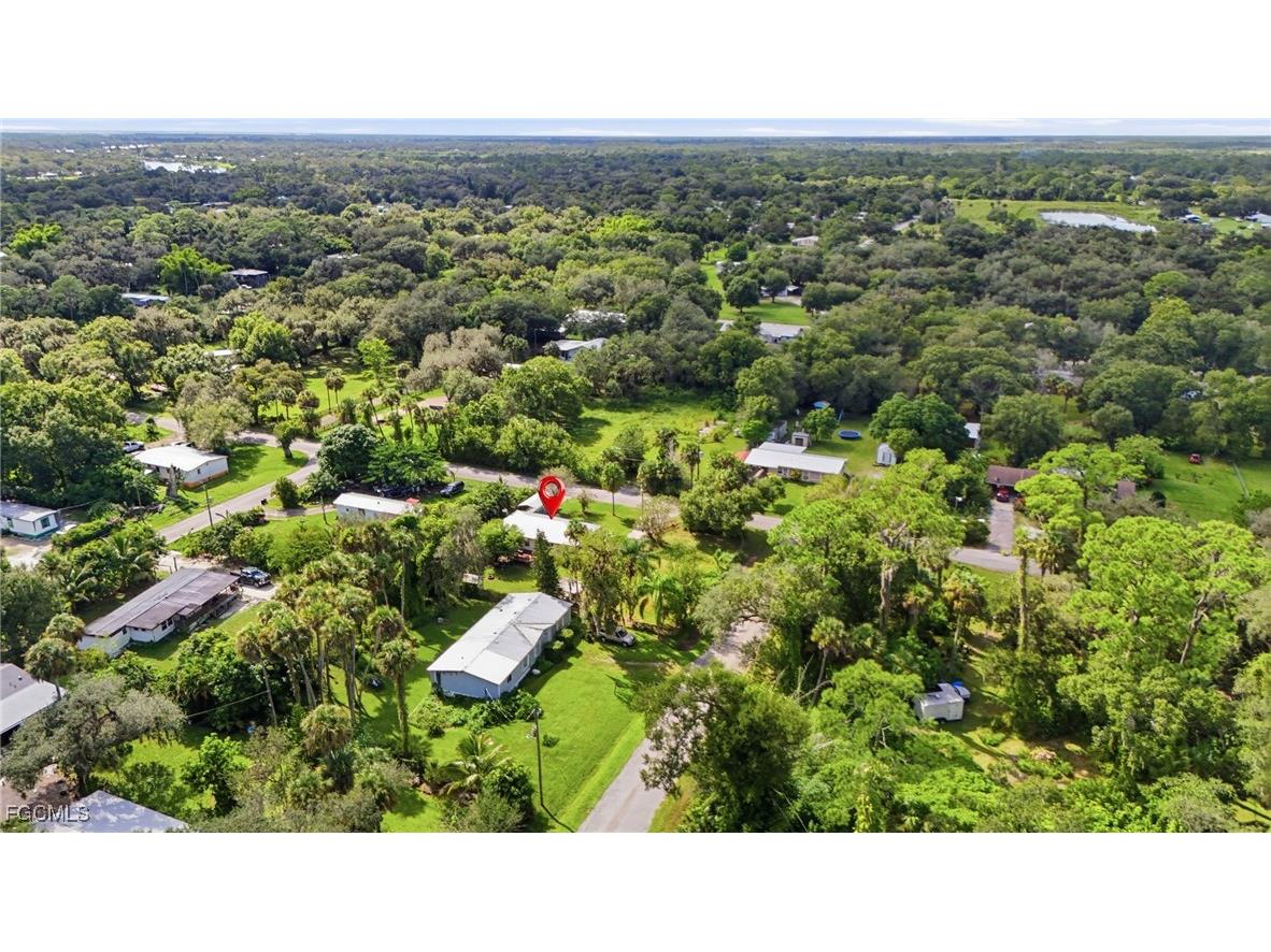 868 Avalon Avenue Labelle FL 33935 2025017479 image37