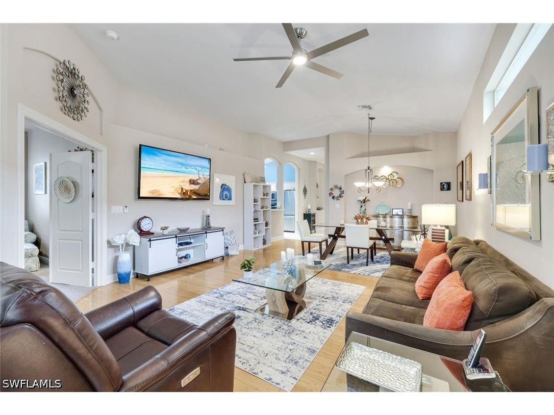 8683 Ibis Cove Circle Naples FL 34119 226026424 image4