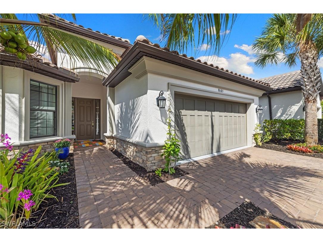 8685 Dilillo Court Naples FL 34119 226011580 image2
