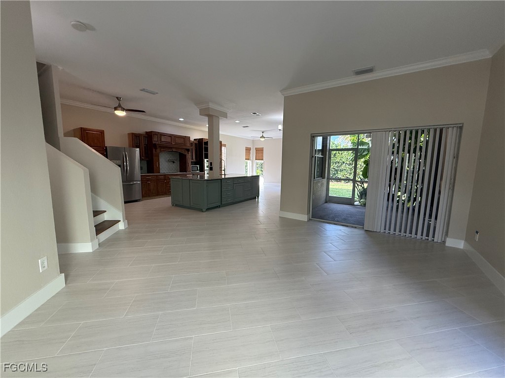 8689 Spring Mountain Way Fort Myers FL 33908 2025015915 image10