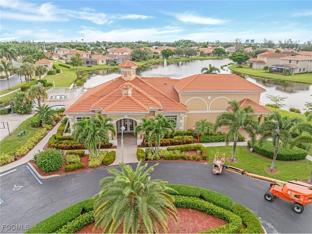 8689 Spring Mountain Way Fort Myers FL 33908 2025015915 image36