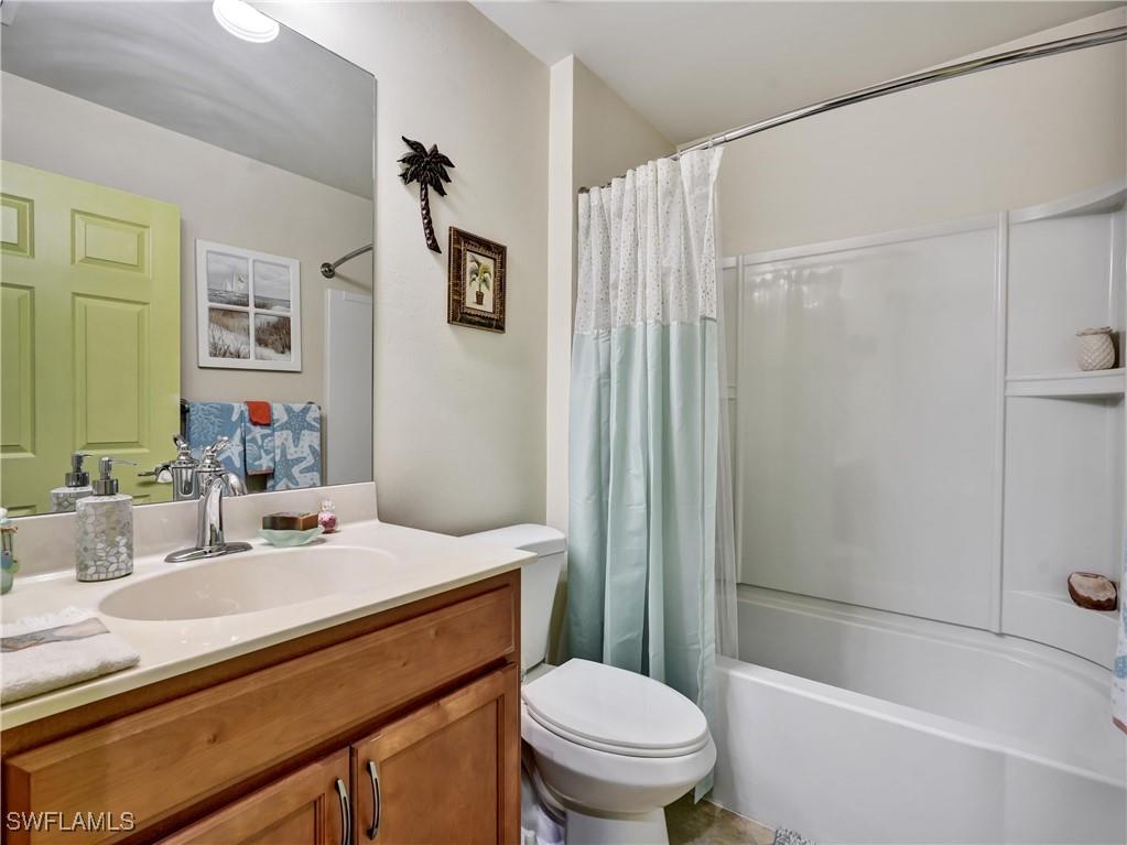 8693 Querce Court Naples FL 34114 225075240 image18