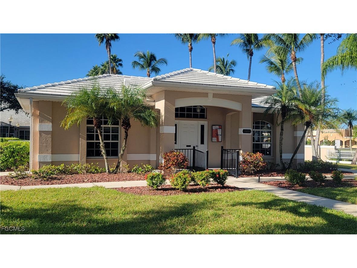 8694 Patty Berg Court Fort Myers FL 33919 2025015585 image17