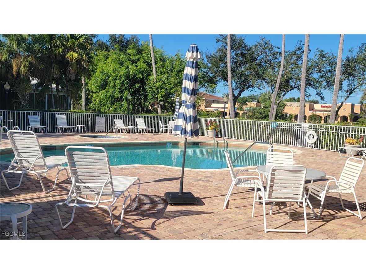 8694 Patty Berg Court Fort Myers FL 33919 2025015585 image18