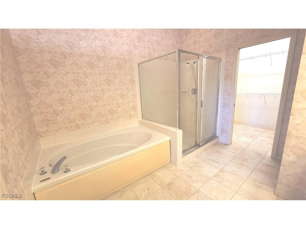 8694 Patty Berg Court Fort Myers FL 33919 2025015585 image9