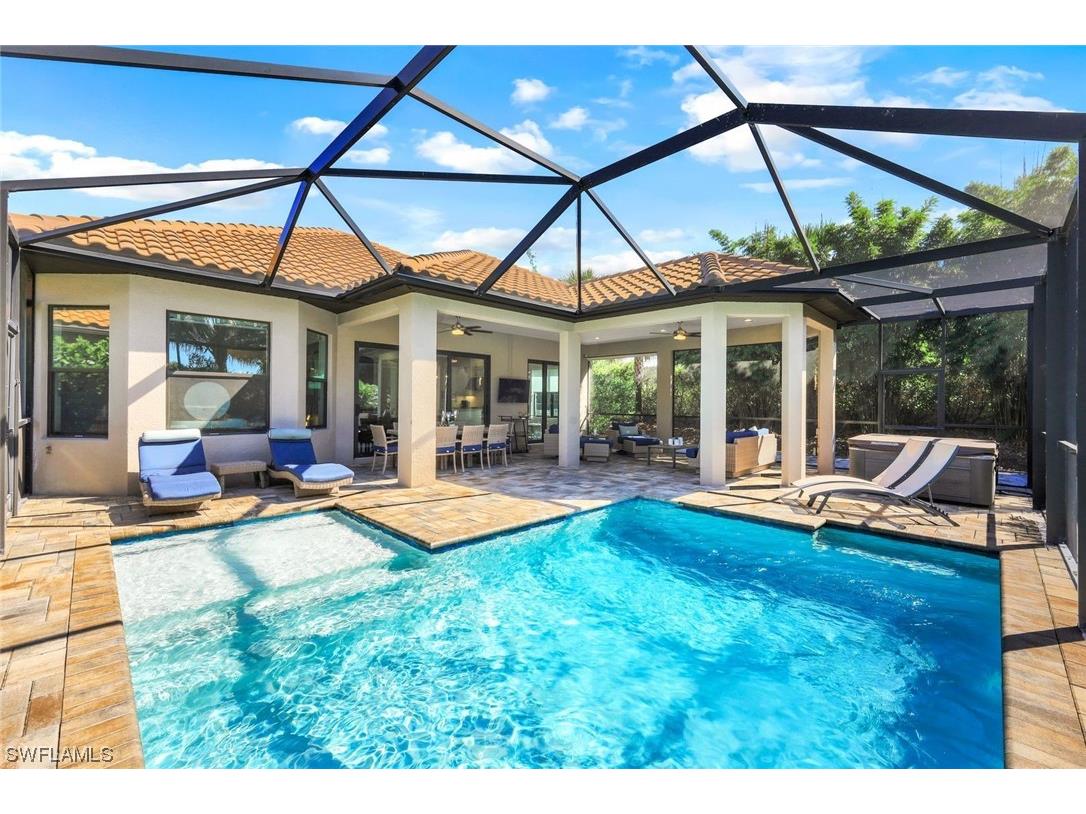 8696 Dilillo Court Naples FL 34119 223035952 image1