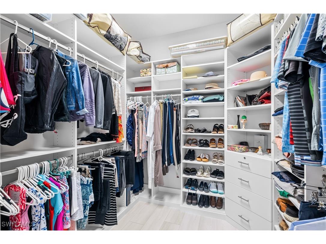 8696 Dilillo Court Naples FL 34119 225074624 image17