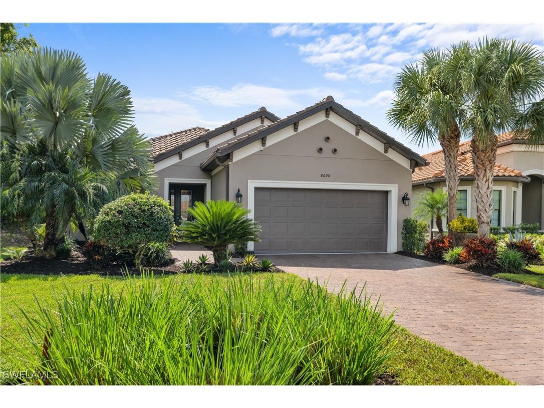 8696 Dilillo Court Naples FL 34119 225074624 image2