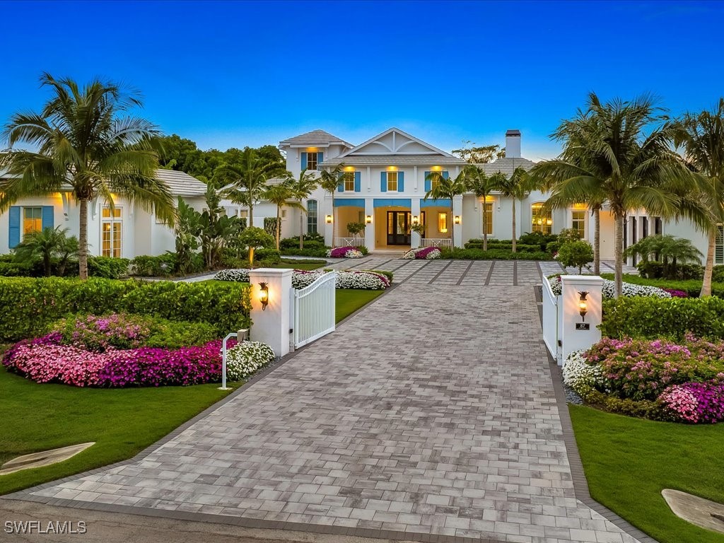 87 East Avenue Naples FL 34108 225082588 image1