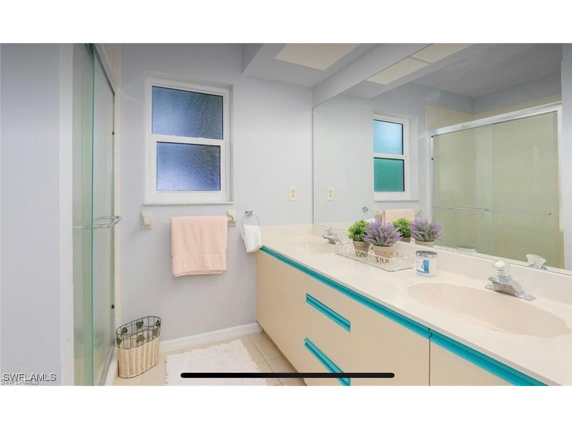 870 Gulf Pavilion Drive #201 Naples FL 34108 225075822 image10