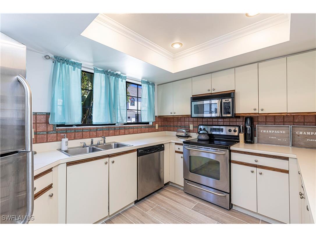 870 Meadowland Drive #C Naples FL 34108 225066123 image16