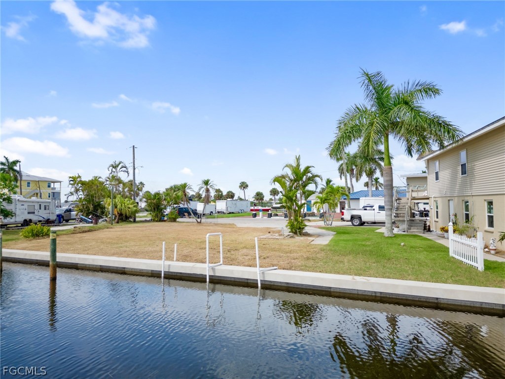 870 Oak Street Fort Myers Beach FL 33931 2026010270 image8