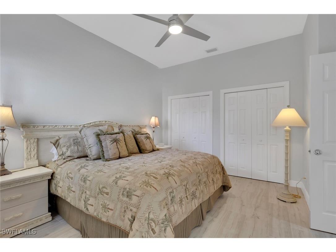 870 Vistana Circle #52 Naples FL 34119 225082752 image14