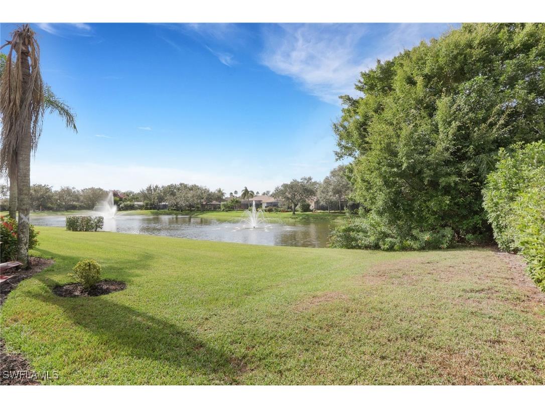870 Vistana Circle #52 Naples FL 34119 225082752 image16