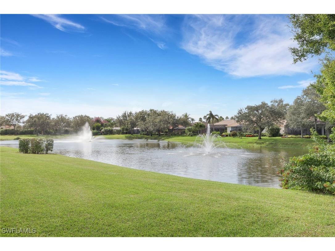 870 Vistana Circle #52 Naples FL 34119 225082752 image17