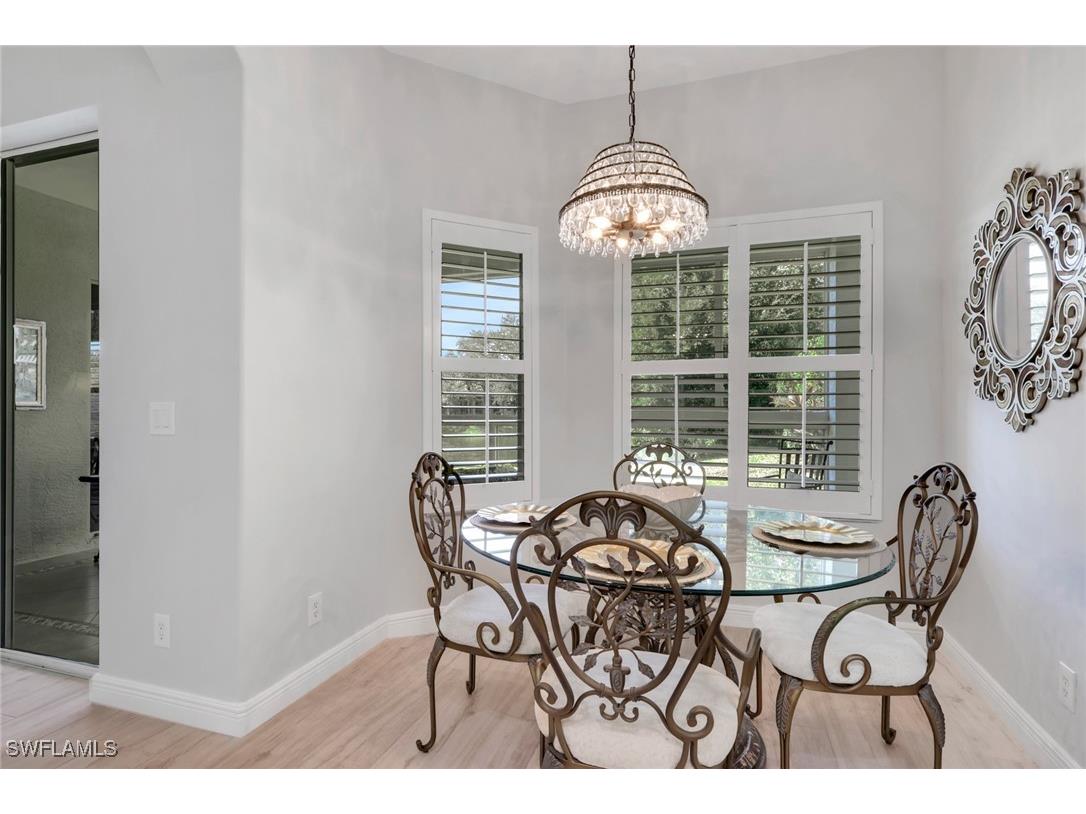 870 Vistana Circle #52 Naples FL 34119 225082752 image6