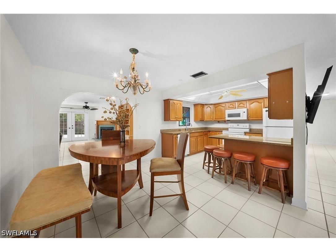 8700 Exeter Street Fort Myers FL 33907 226023135 image2