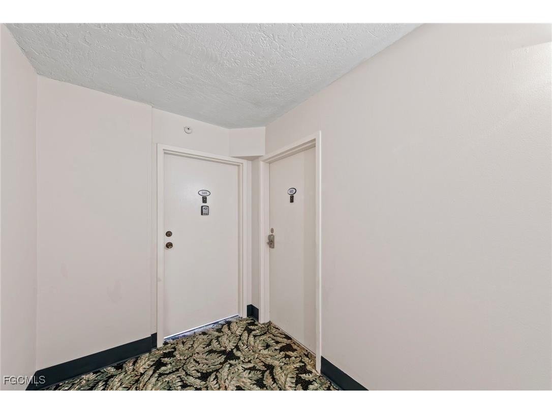 8701 Estero Boulevard #102 Bonita Springs FL 33931 2026002466 image2